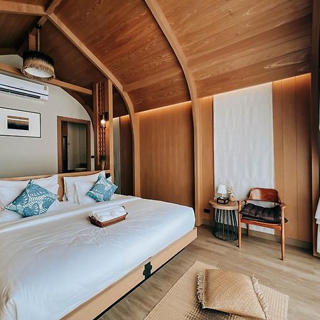 Le La Lake Resort And Spa 班康卡臣 外观 照片