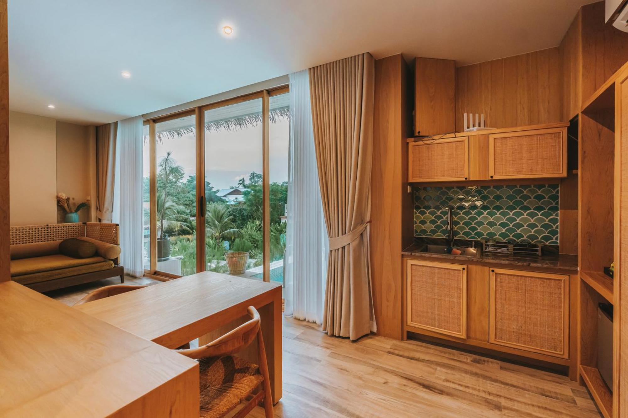 Le La Lake Resort And Spa 班康卡臣 客房 照片