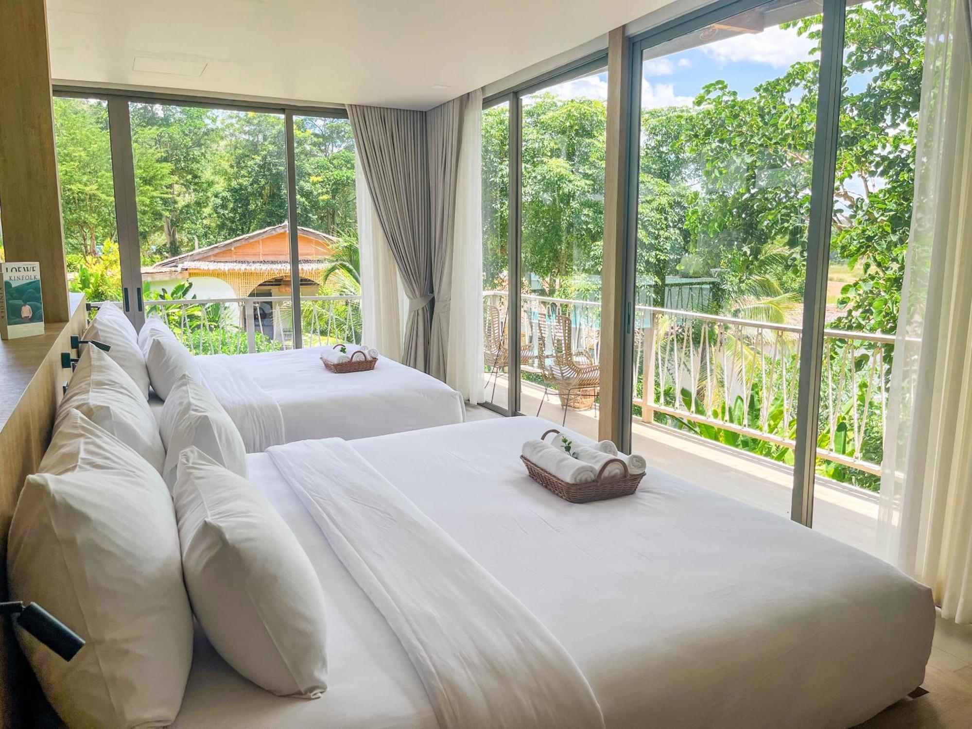 Le La Lake Resort And Spa 班康卡臣 外观 照片