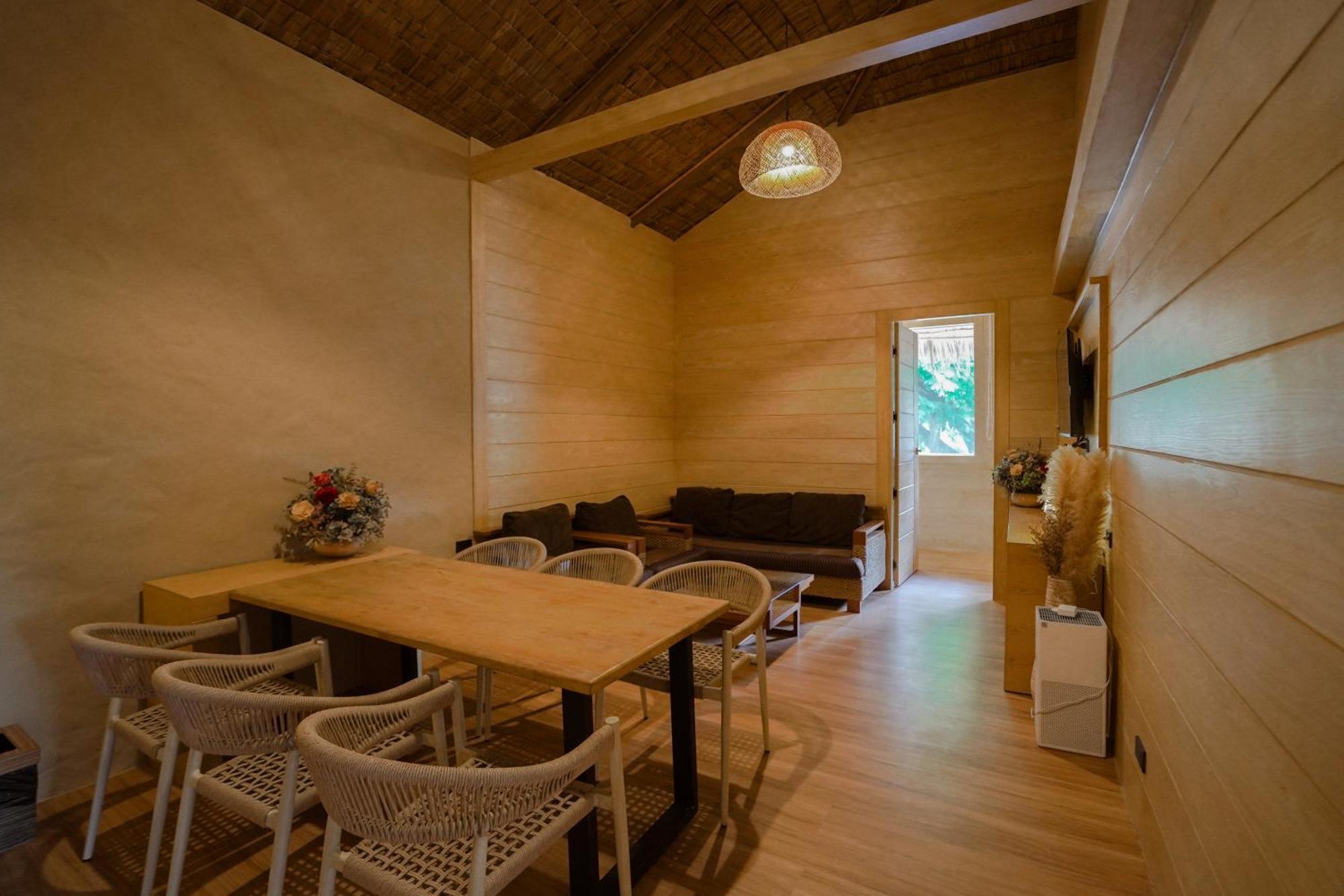 Le La Lake Resort And Spa 班康卡臣 外观 照片