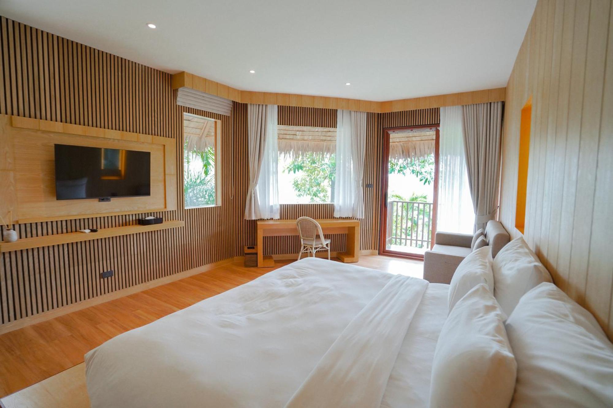 Le La Lake Resort And Spa 班康卡臣 外观 照片